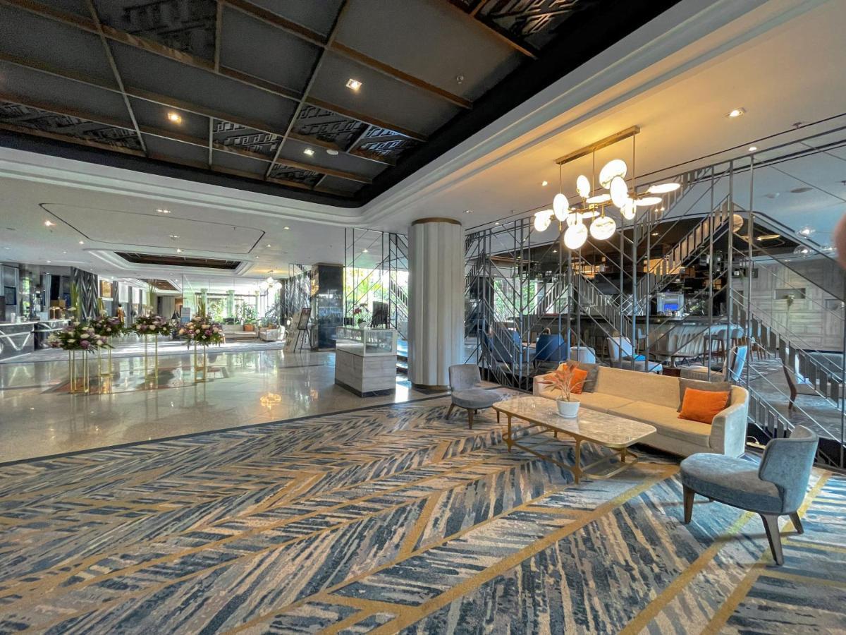 โรงแรมโนโวเทล ยอร์กยาการ์ตา ยอกยาการ์ตา ภายนอก รูปภาพ